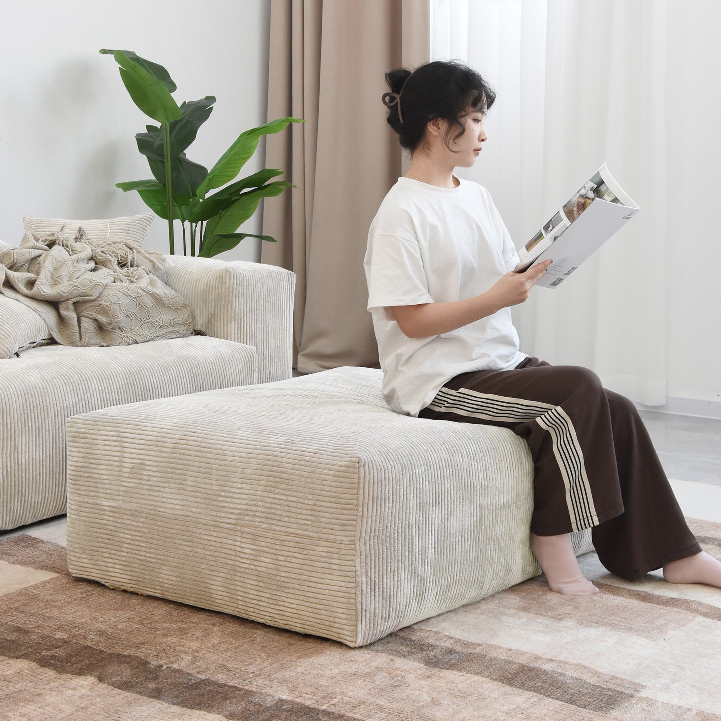 Modus Sectional