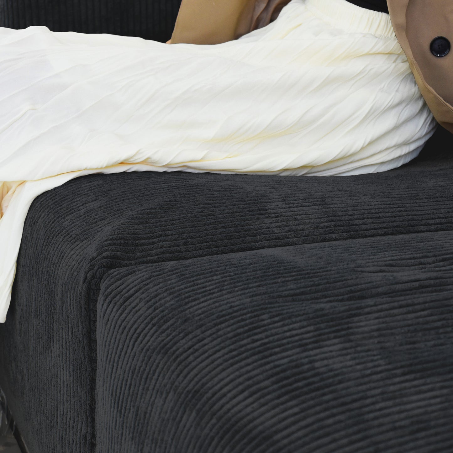 Modus Sectional